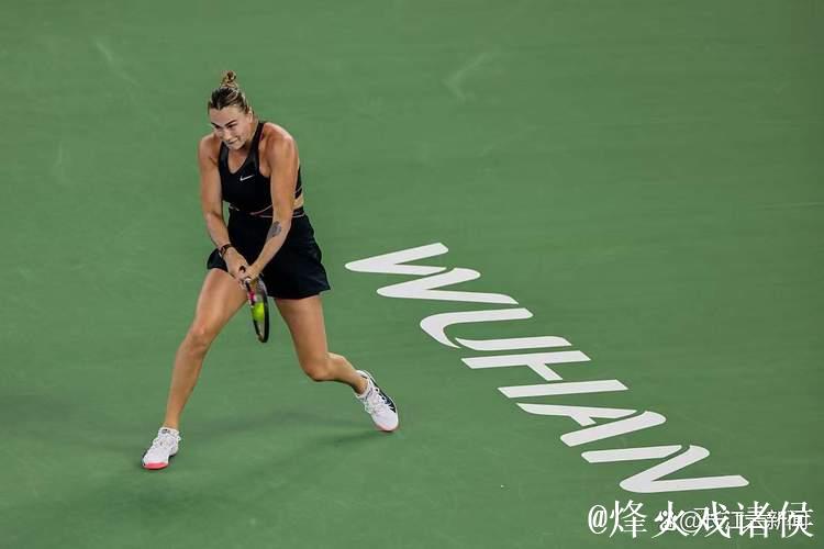 萨巴伦卡1-2遭佩古拉逆转 无缘武网四连冠