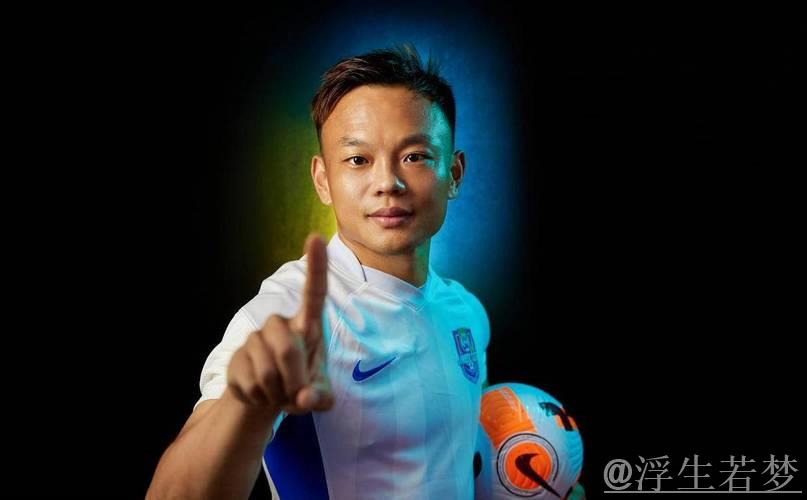 周通赛后欲换球衣遭拒，穆勒凯恩解释初闻误会